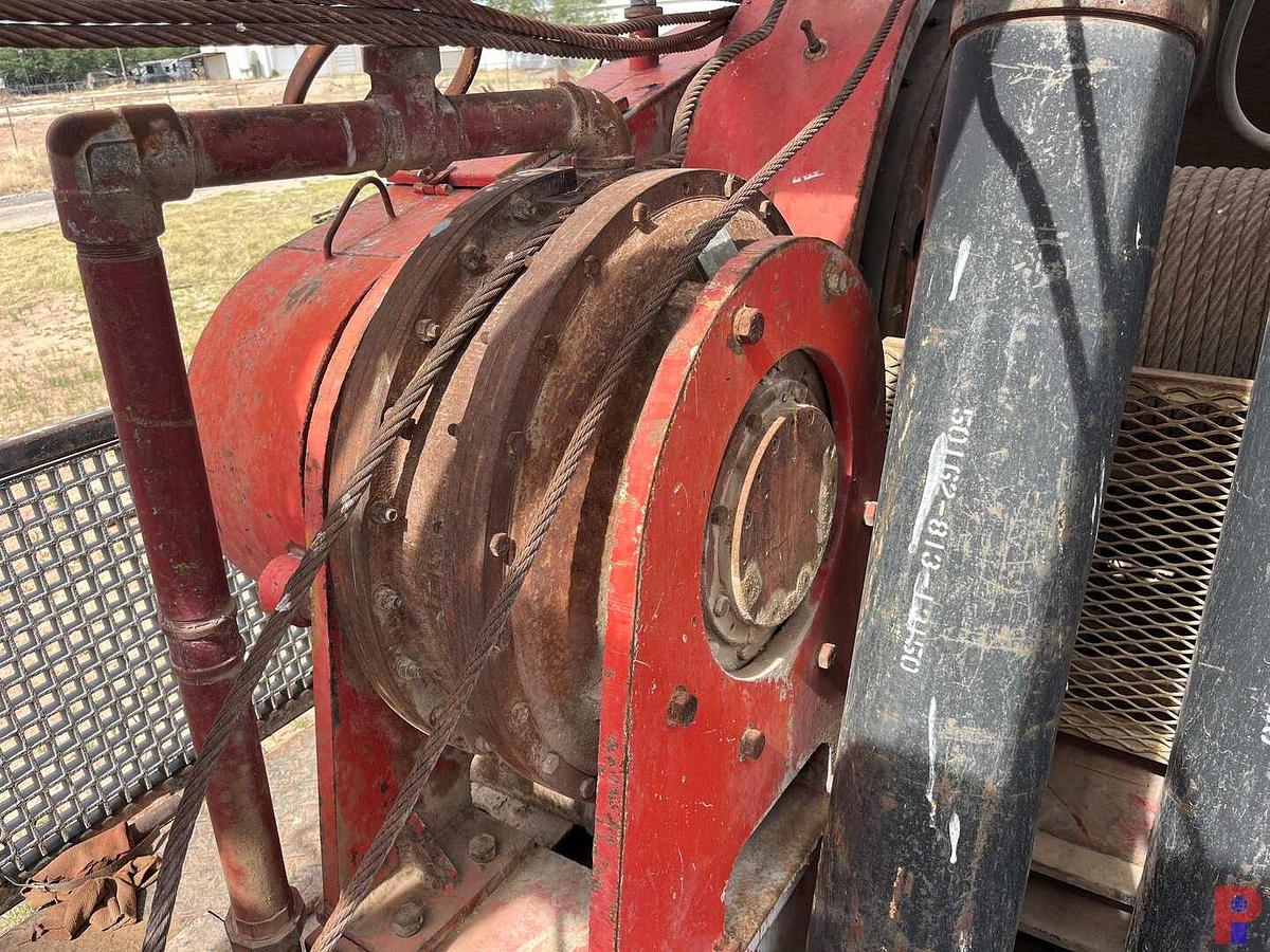 Used 2006 MODEL ES5500TXJ 5 AXLE WELL SERVICE WORKOVER RIG