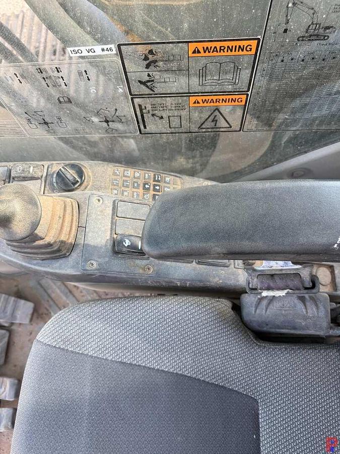 Used 2010 VOLVO EC210CL EXCAVATOR