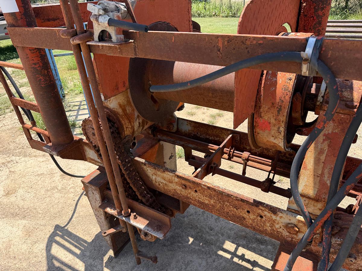 Used TULSA 70T (65K LBS) MECHANICAL WINCH W/ (2) HEADACHE RACKS
