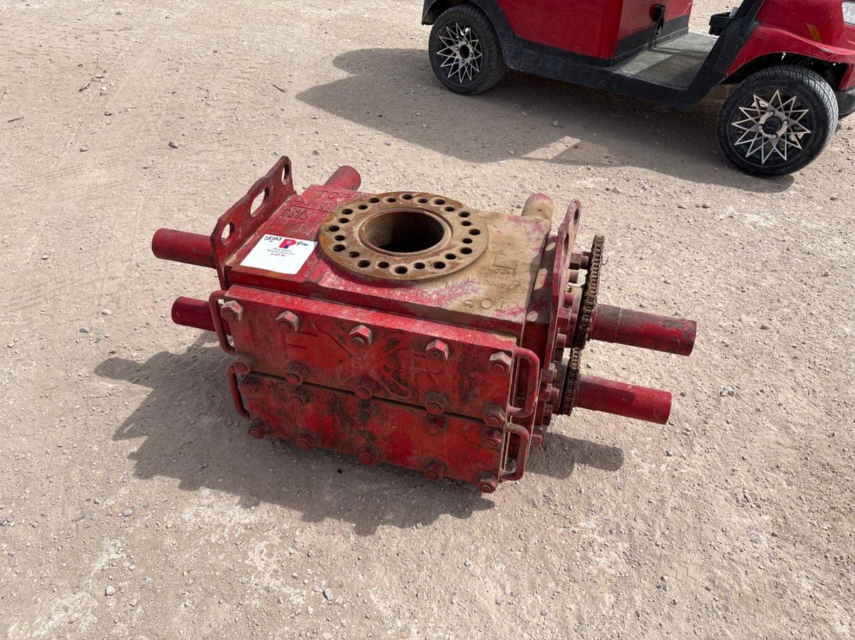 Used 7-1/16” 3000PSI DOUBLE MANUAL BOP