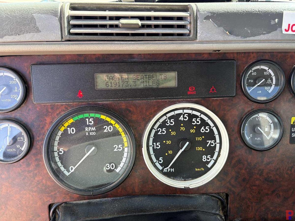 Used 2008 FREIGHTLINER CENTURY CLASS T/A DAYCAB HAUL TRUCK