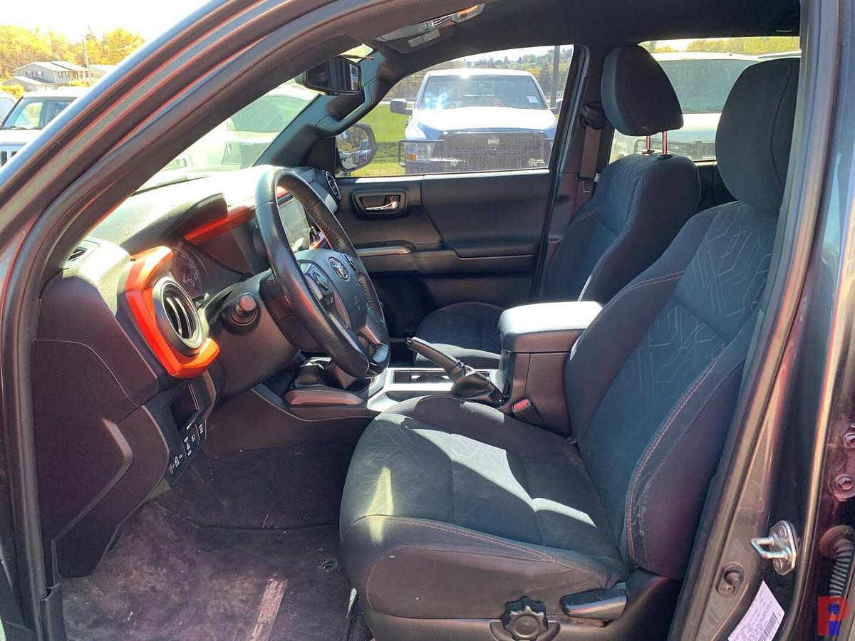 Used 2018 TOYOTA TACOMA TRD 4X4 OFFROAD CREW CAB PICKUP