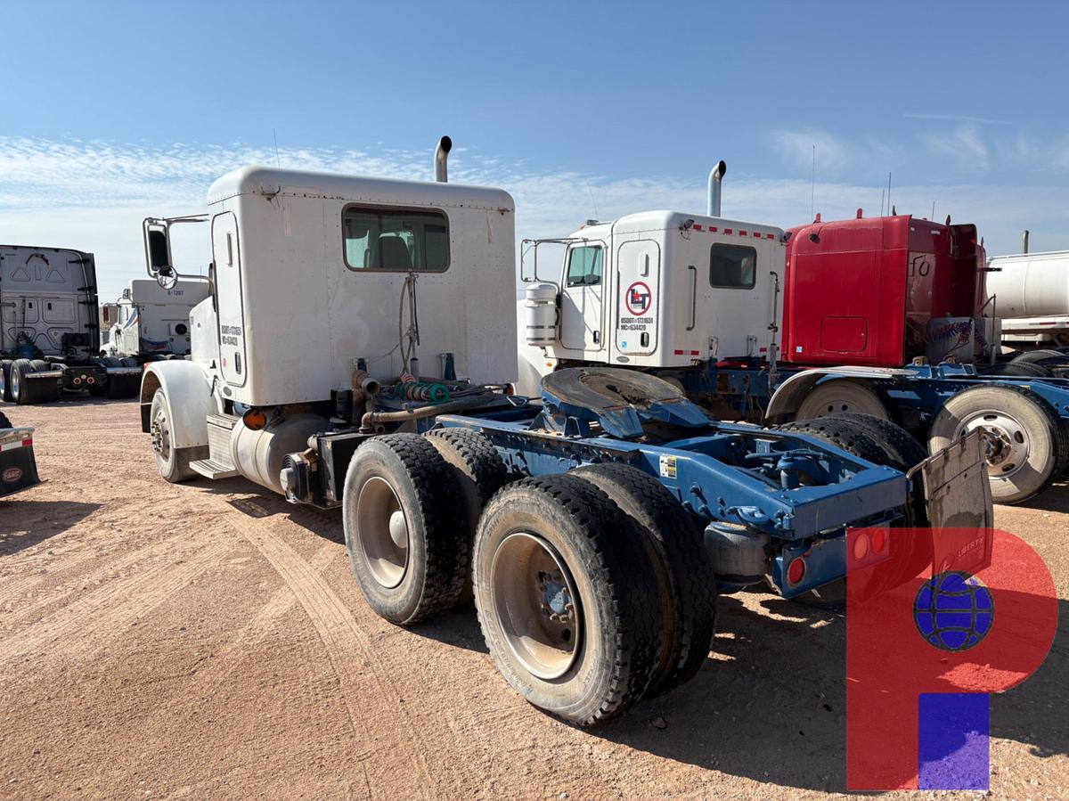 Used 2007 PETERBILT 378 T/A SLEEPER VAC TRUCK (INOP)
