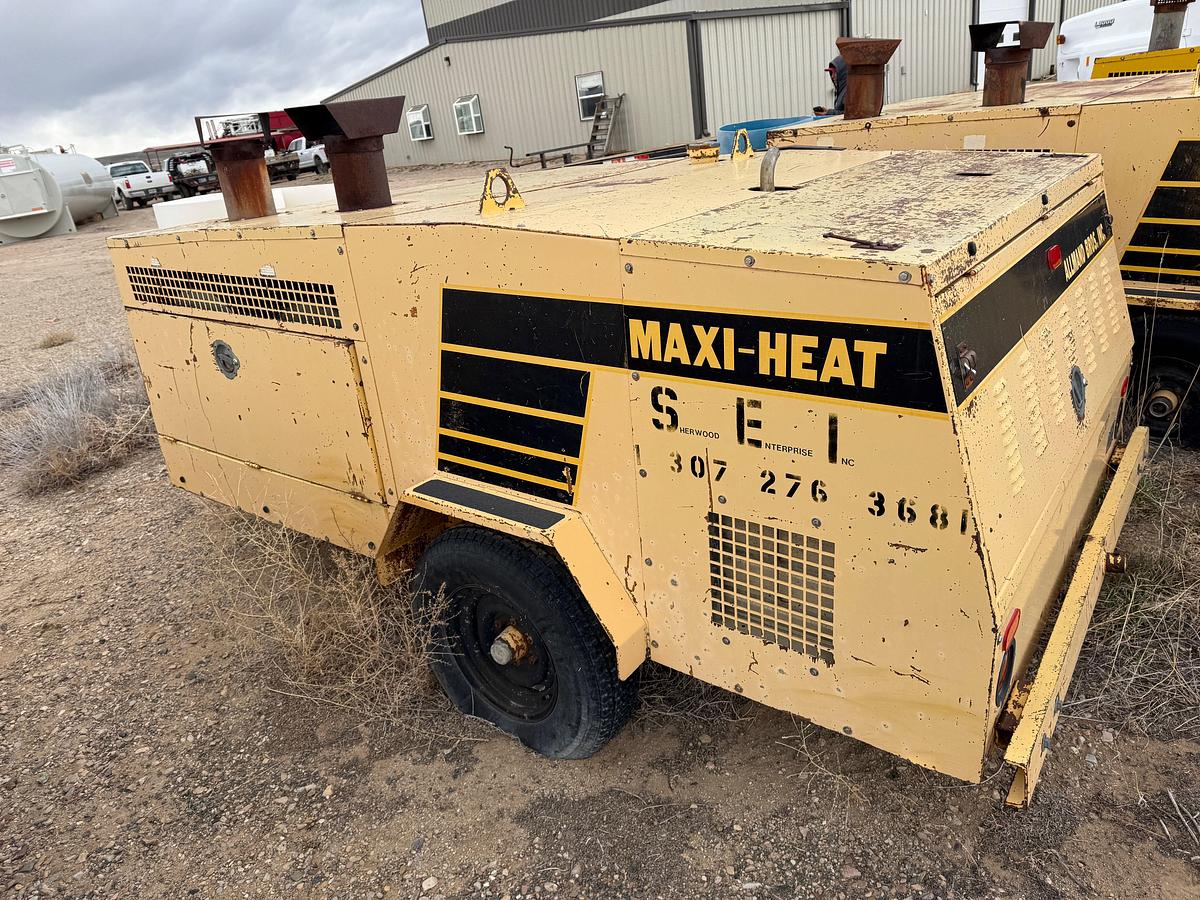 Used ALLMAND BROS MAXI-HEAT MODEL MH-TL16 TOWABLE HEATER