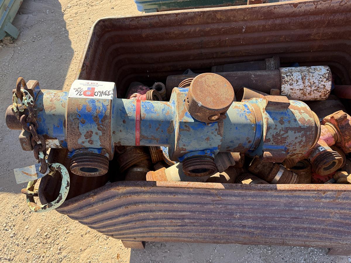 Used (2) MULTI-SIZE SINGLE PLUG CEMENT HEADS & METAL TUB OF CEMENT HEAD CONNECTIONS