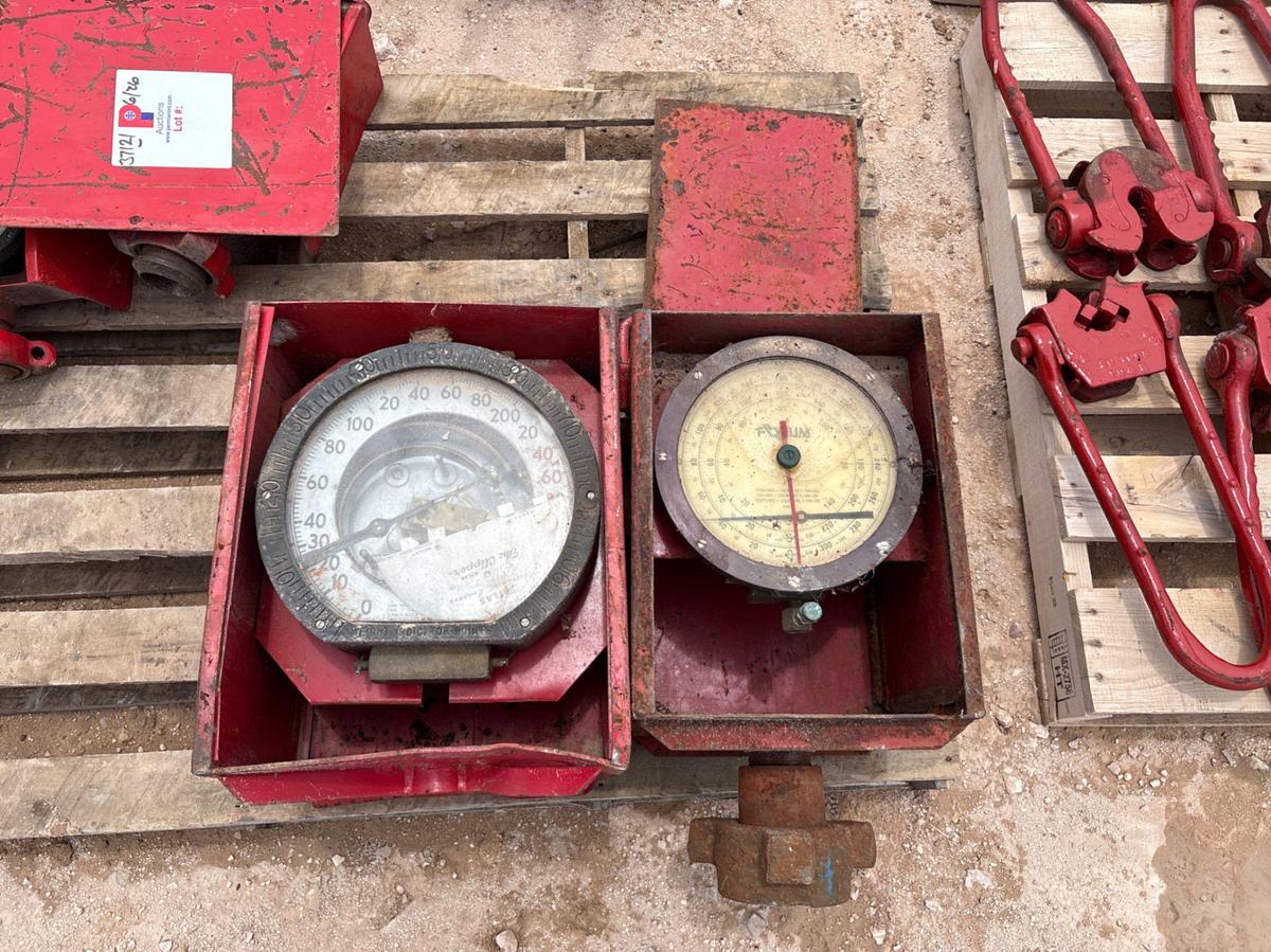Used (1) forum & (1) atlas “clipper” weight indicators