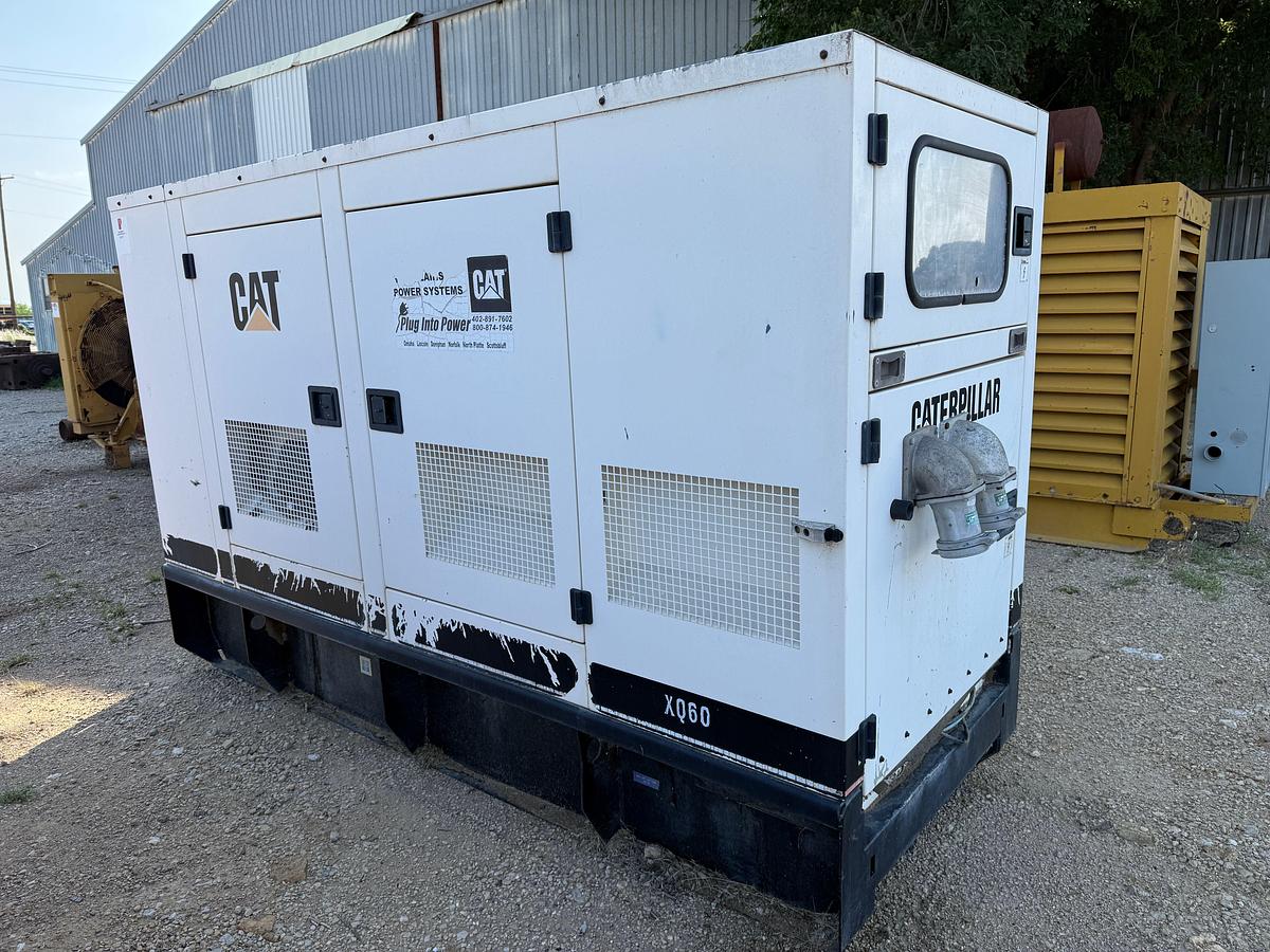 Used CATERPILLAR QX60 60-KW GENERATOR SET P/B PERKINS