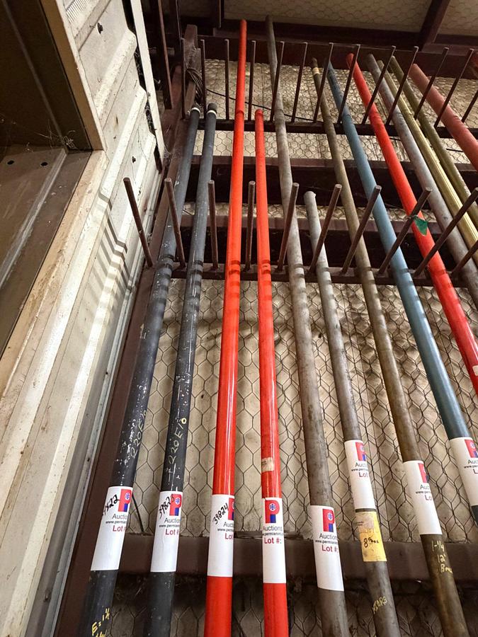 Used HF 1-1/2 222E14 DH pump barrel