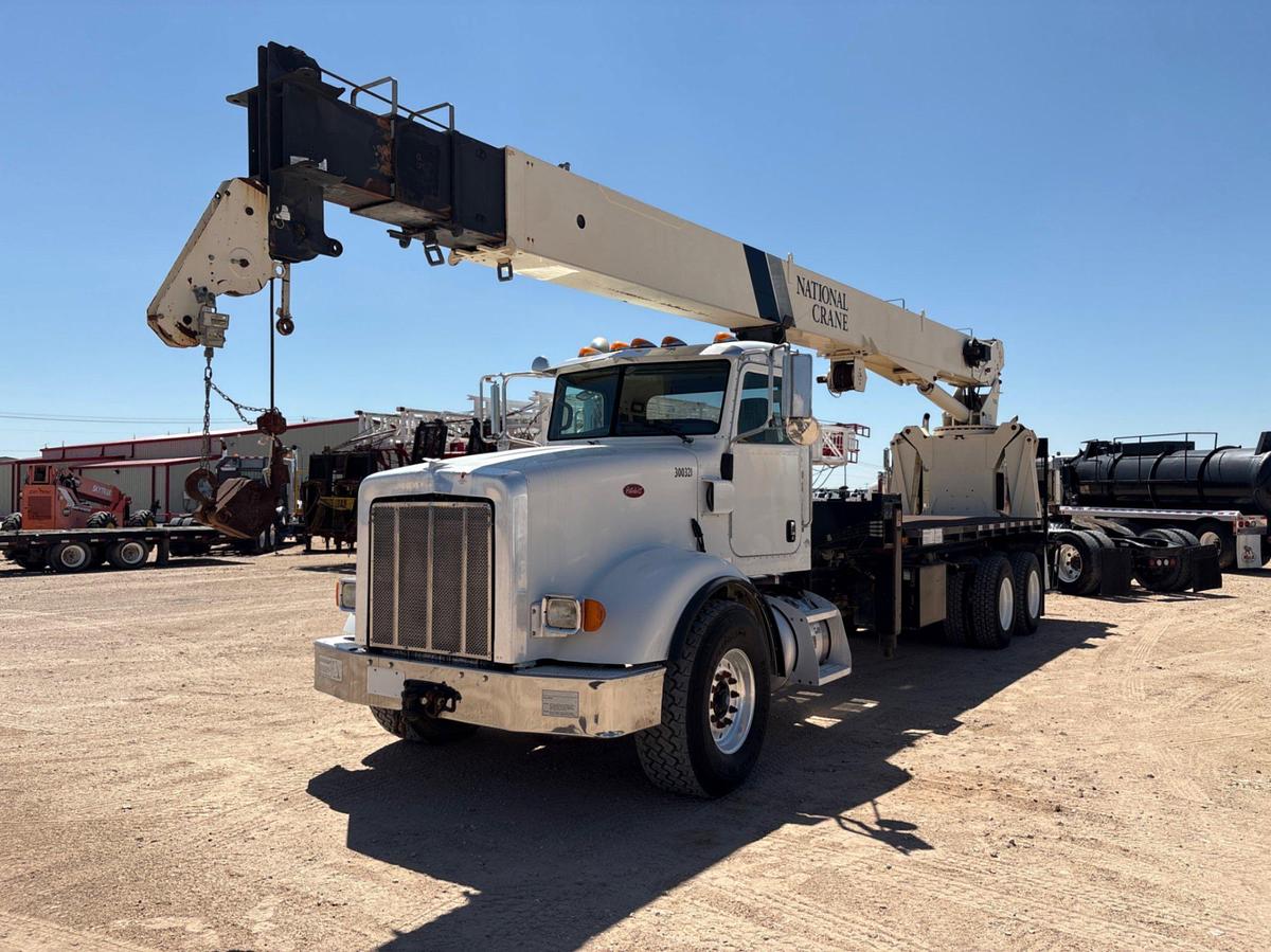 Used 2010 PETERBILT 367 T/A DAYCAB 26-TON CRANE TRUCK