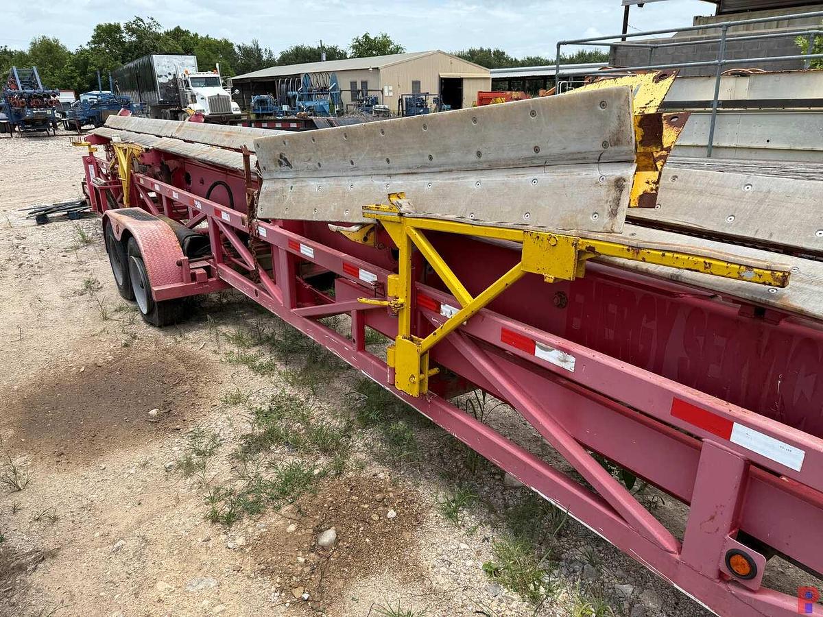 Used 2014 PIPEHANDLER 53’ T/A DIESEL POWERED HYDRAULIC PIPE HANDLER TRAILER