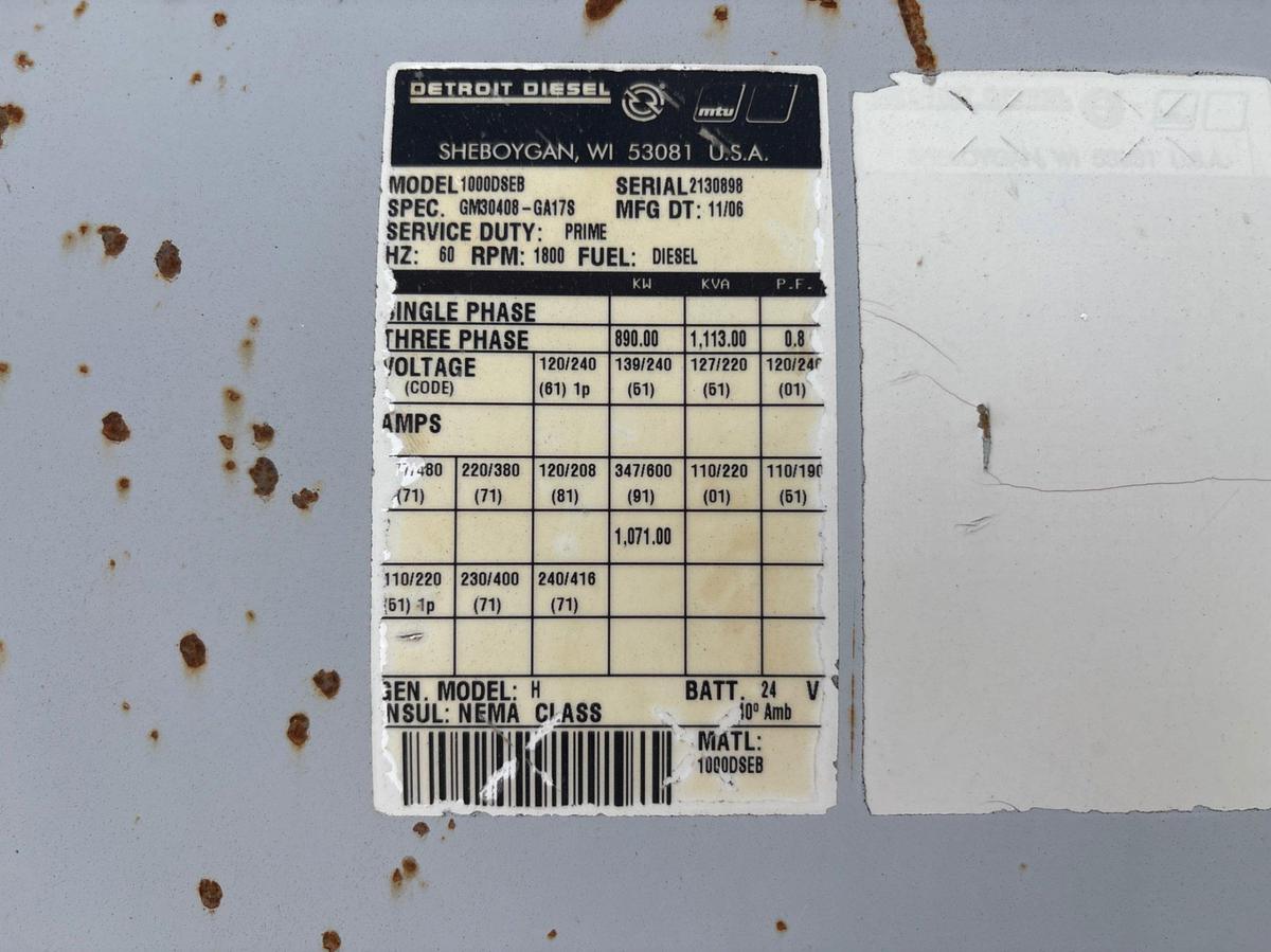 Used Detroit Diesel 100DSEB 890KW 3-phase generator