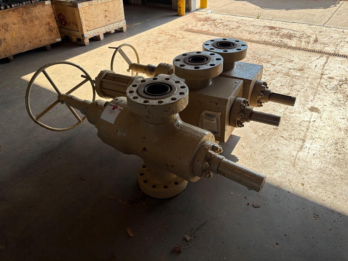 Used (3x$) (2) 4-1/16” 15k & (1) 5-1/8” 10k gate valves