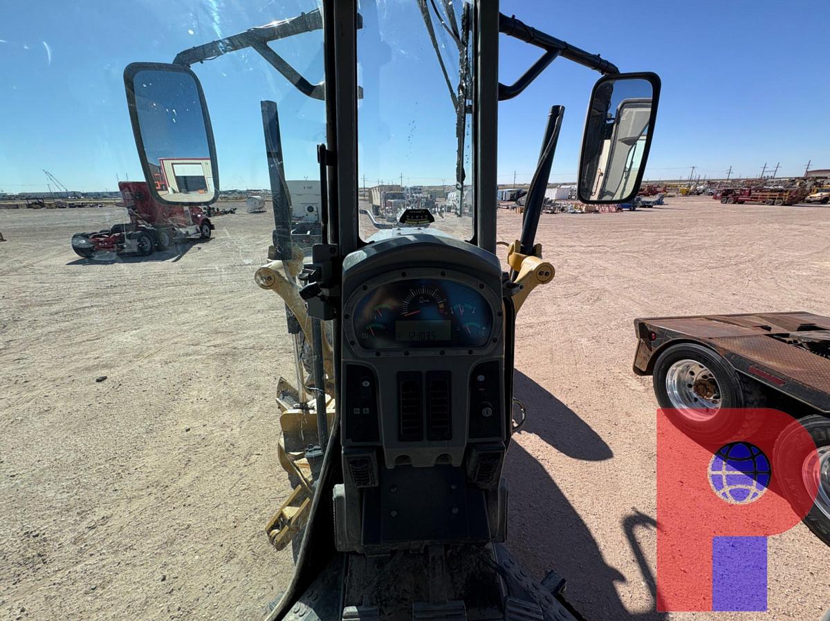 Used 2012 CATERPILLAR 140M2-AWD MOTOR GRADER