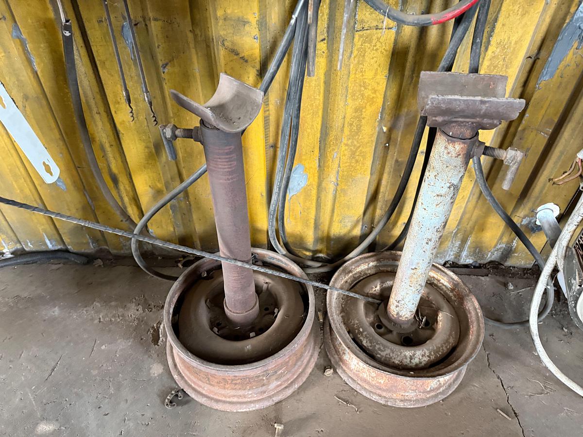 Used WALL SECTION OF WRENCHES, SOCKETS, EXTENSIONS & RELATED