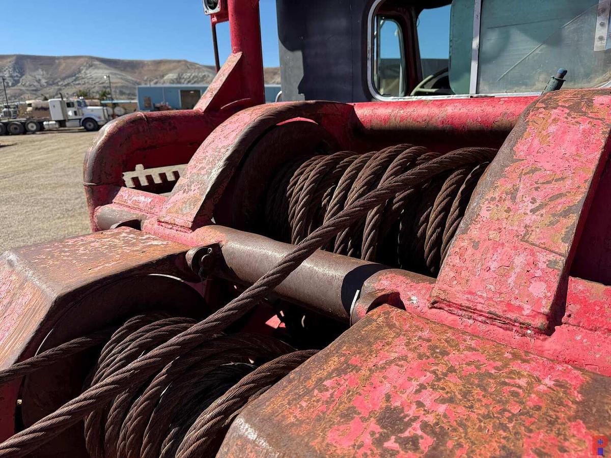 Used 1981 AUTOCAR T/A 30 TON GIN POLE WINCH TRUCK