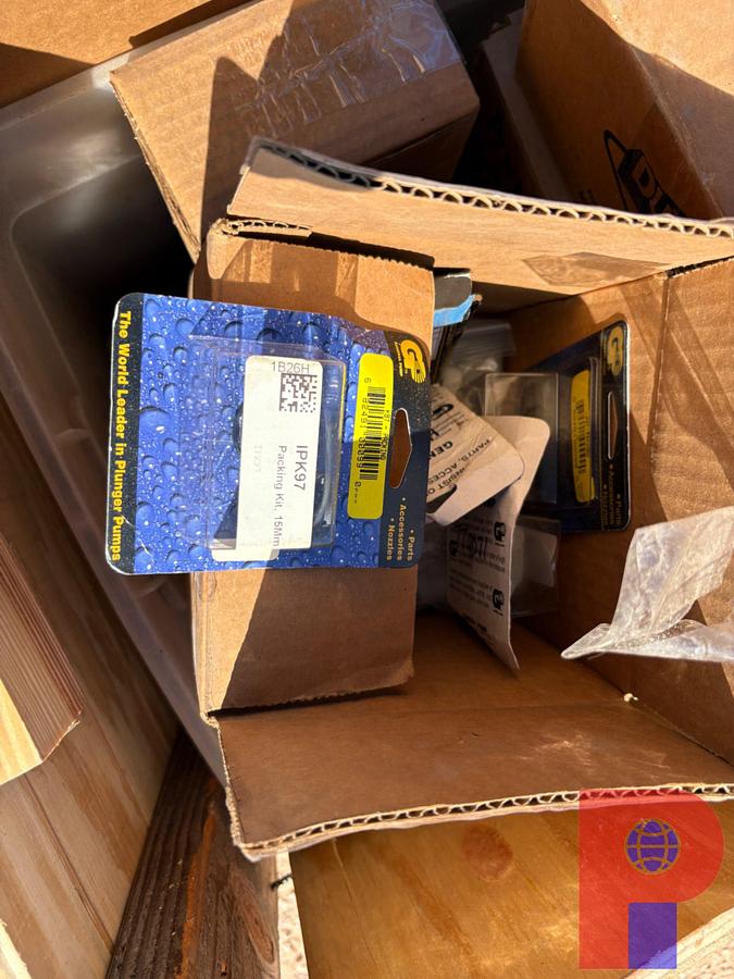Used BOX OF ASSORTED PRESSURE WASHER PARTS