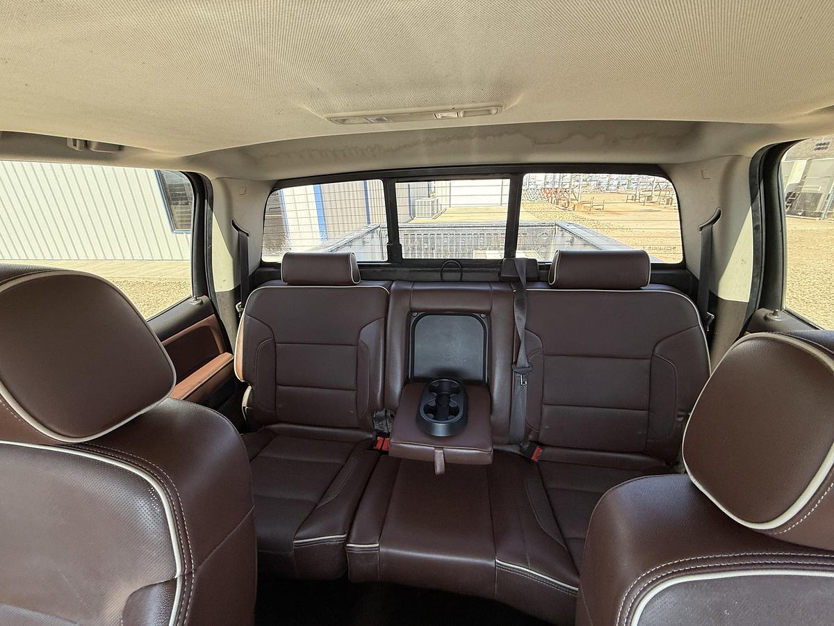 Used 2014 CHEVROLET SILVERADO 1500 HIGH COUNTRY 4WD CREW CAB PICKUP