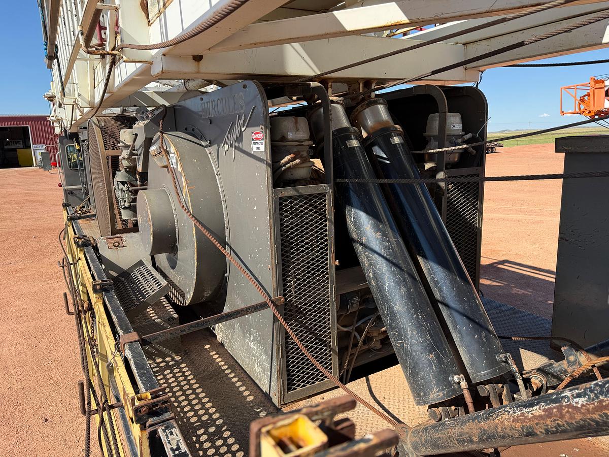 Used 2006 TAYLOR C500 DD 104'-250K 5-AXLE WELL SERVICE WORKOVER RIG