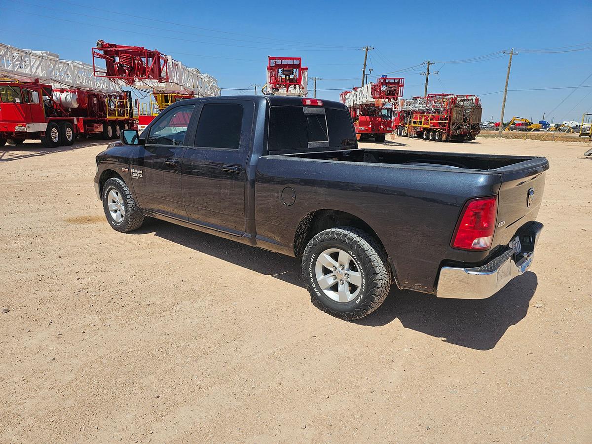 Used 2019 RAM 1500 CLASSIC CREW CAB PICKUP TRUCK