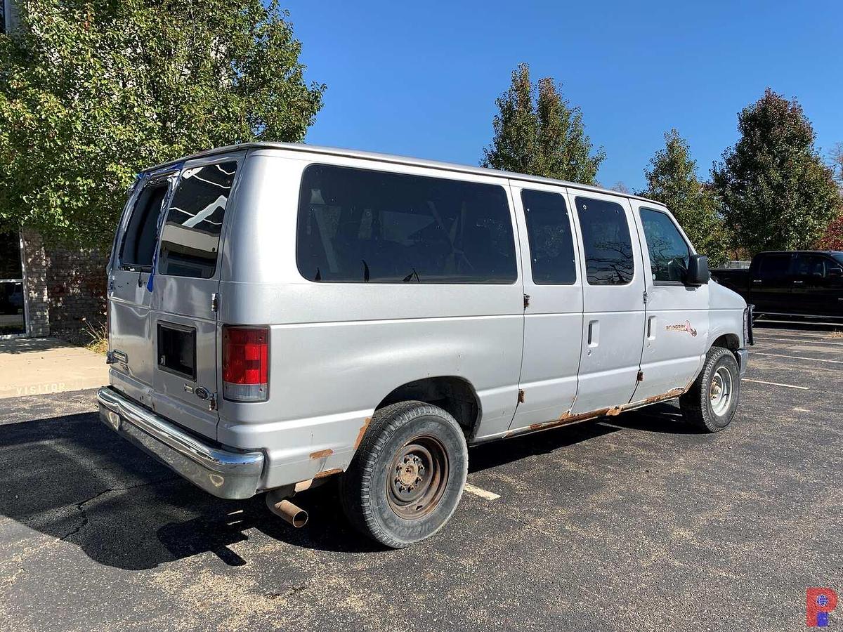 Used 2012 FORD E-SERIES PASSENGER VAN