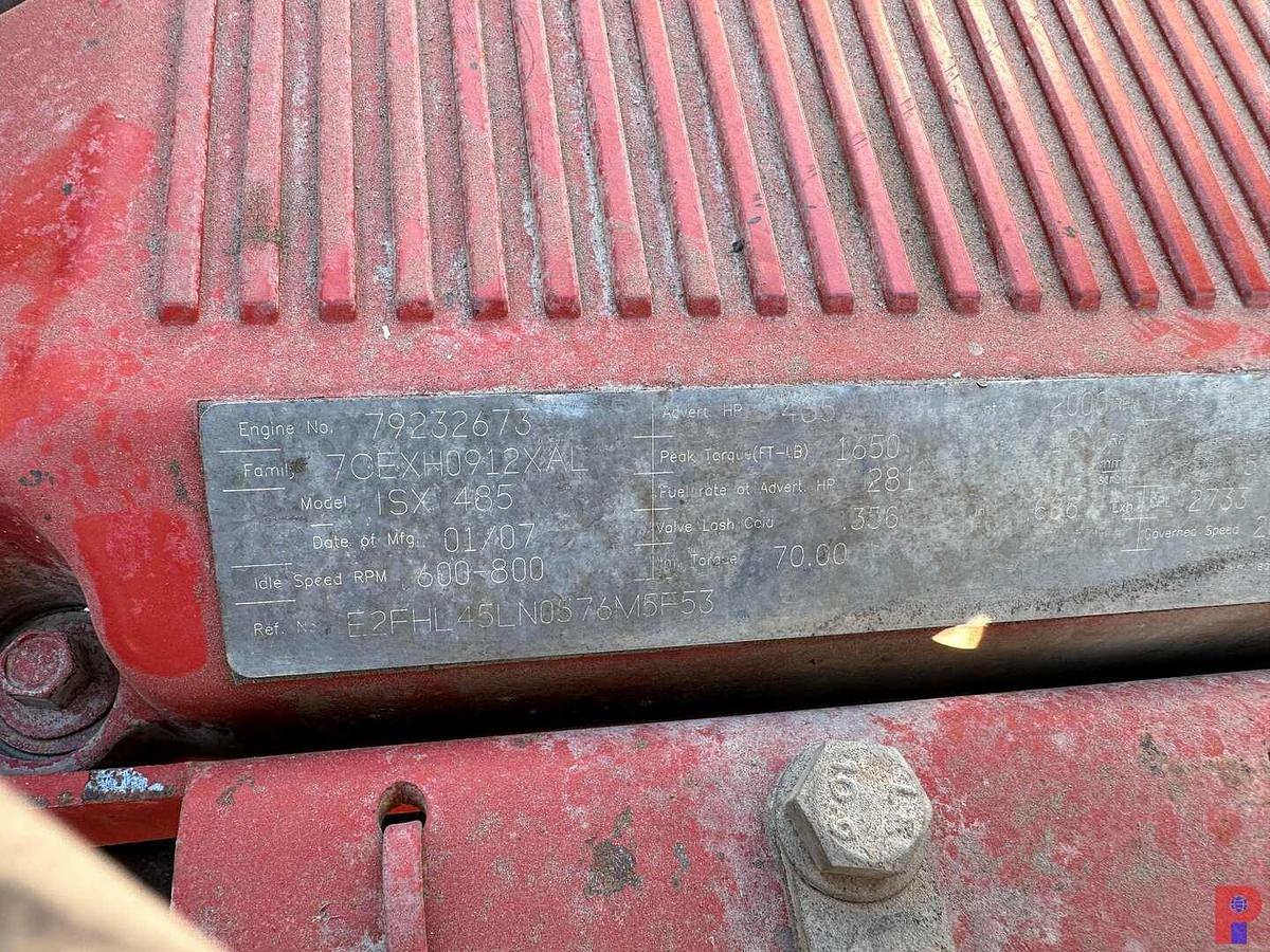 Used 2008 PETERBILT 367 T/A 36” SLEEPER TRUCK