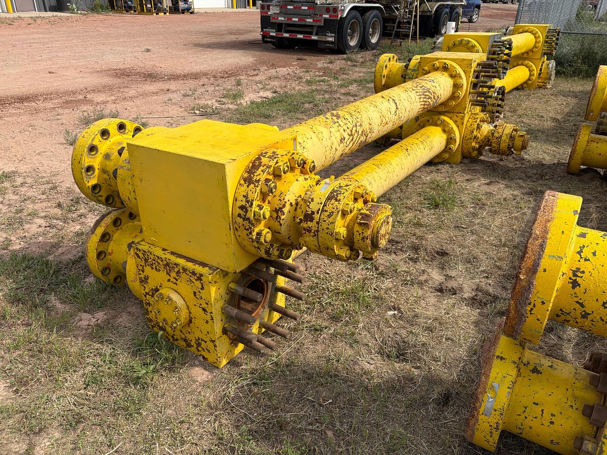 Used (2) 7-1/16” x 10’L spacer spools w/ (4) fluid crosses, (4) 20”l spools, & weco flanges