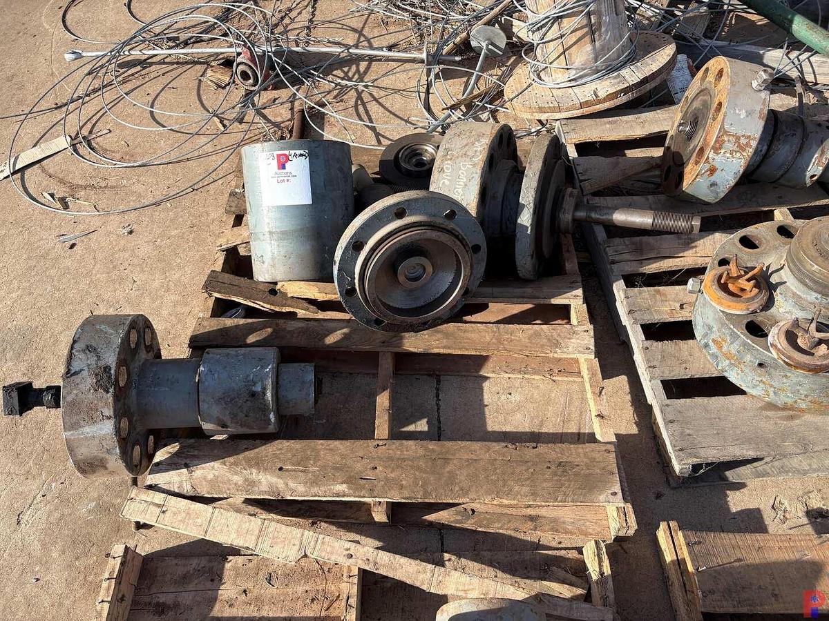Used (4 PALLETS) OF ASSORTED GATE VALVE/FRAC VALVE PARTS
