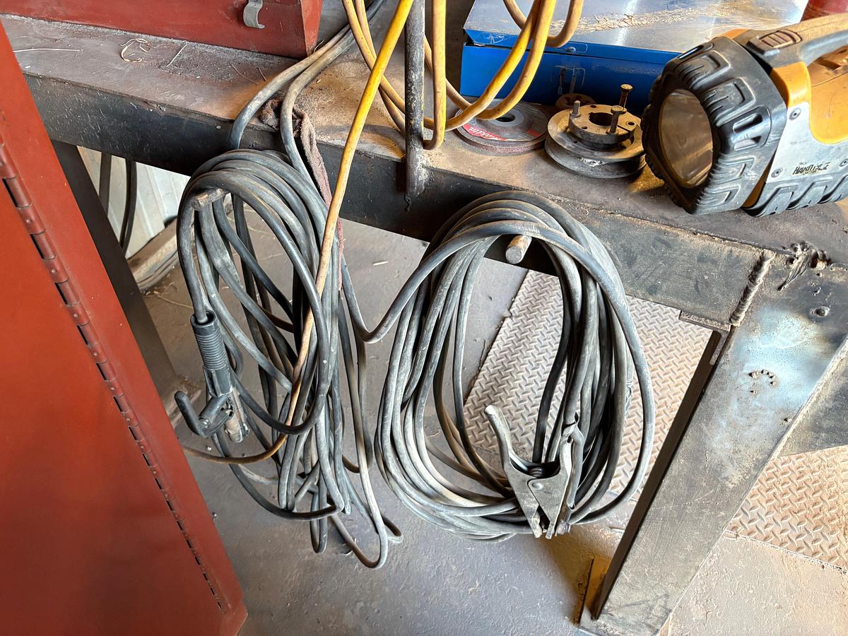 Used Lincoln idealarc dc-250 welding machine