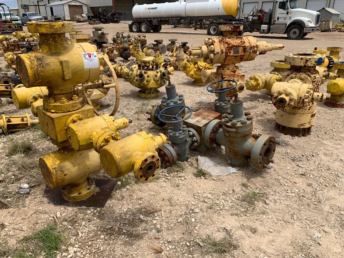 Used (4) 7-1/16 10k Fluid Crosses w/ (14) 4” 10k Manual Gate Valves