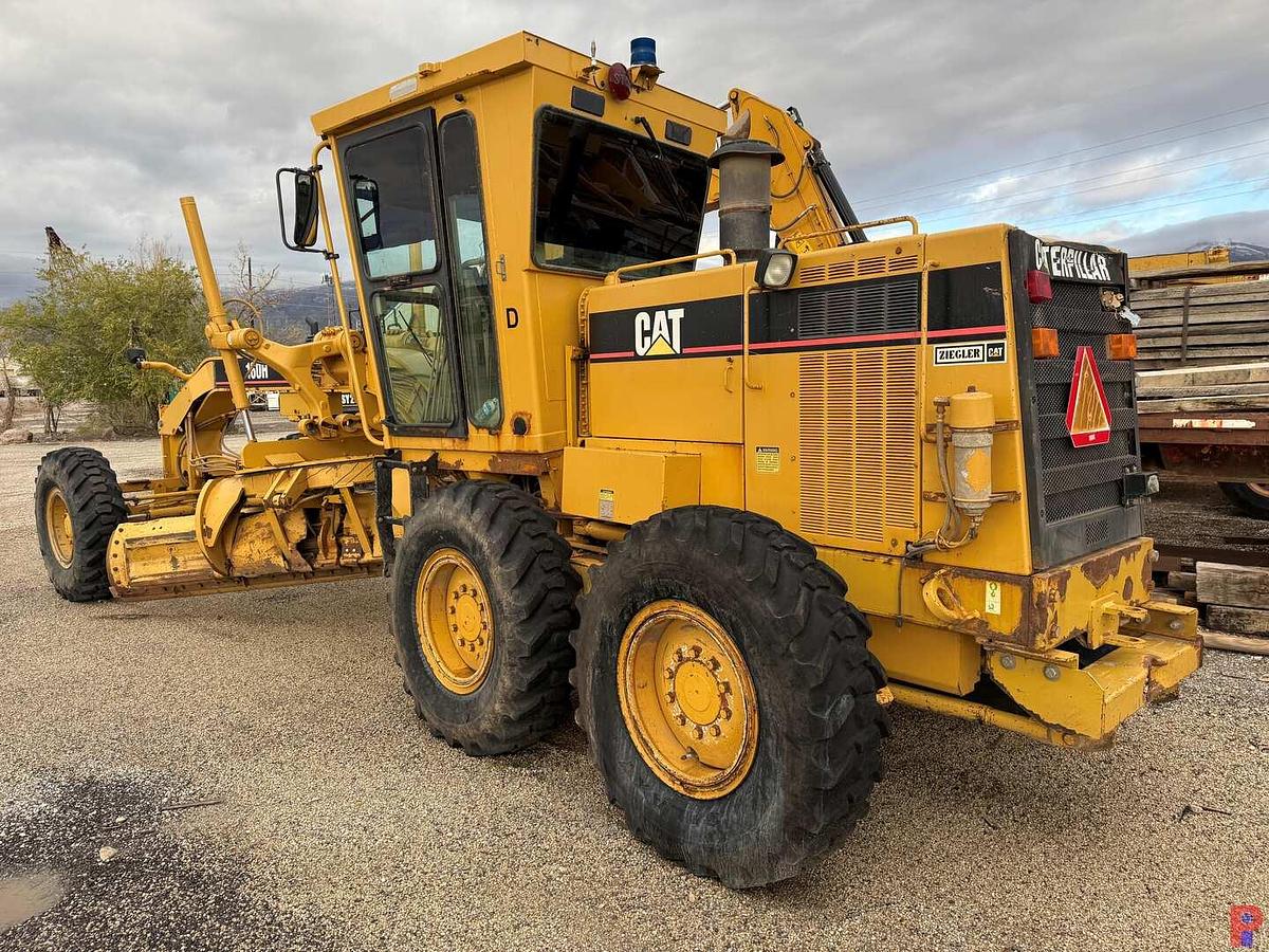 Used 1995 CATERPILLAR 160H MOTOR GRADER