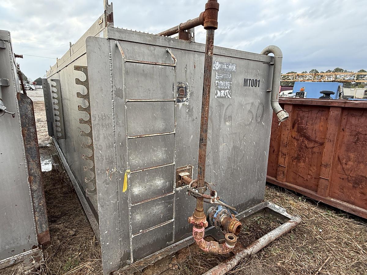 Used 22’ X 84” X 78” 3-COMP REVERSE PIT W/ GAS BUSTER, CATWALK, & IRON RACK