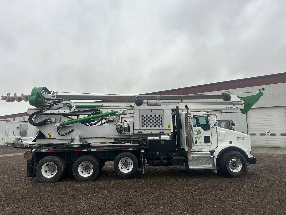 Used SPIRADRILL MHD 80 (REFURBISHED IN 2024) VERTICAL DRILL MTD. ON 2012 KENWORTH T800 TRI AXLE TRUCK