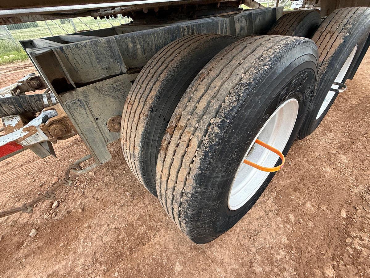 Used 2014 STEPHENS 6,800 GALLON DOT-407 4- AXLE TANK PUP TRAILER