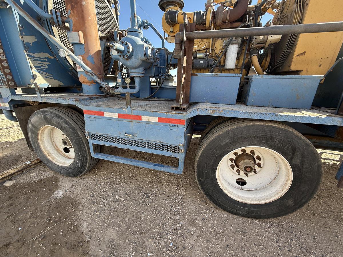 Used 2006 AIR FOAM UNIT P/B (3) CATERPILLAR ENGINES MTD ON PRECISION PUMP & COMPRESSOR T/A DROP DECK TRAILER