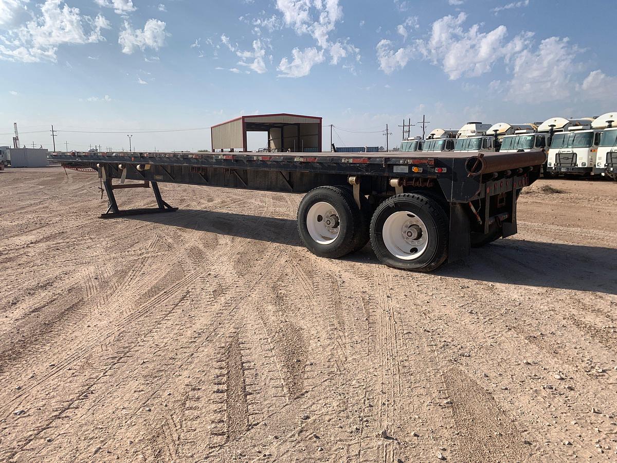 Used Dynaweld 46’ x 102” t/a flatbed trailer