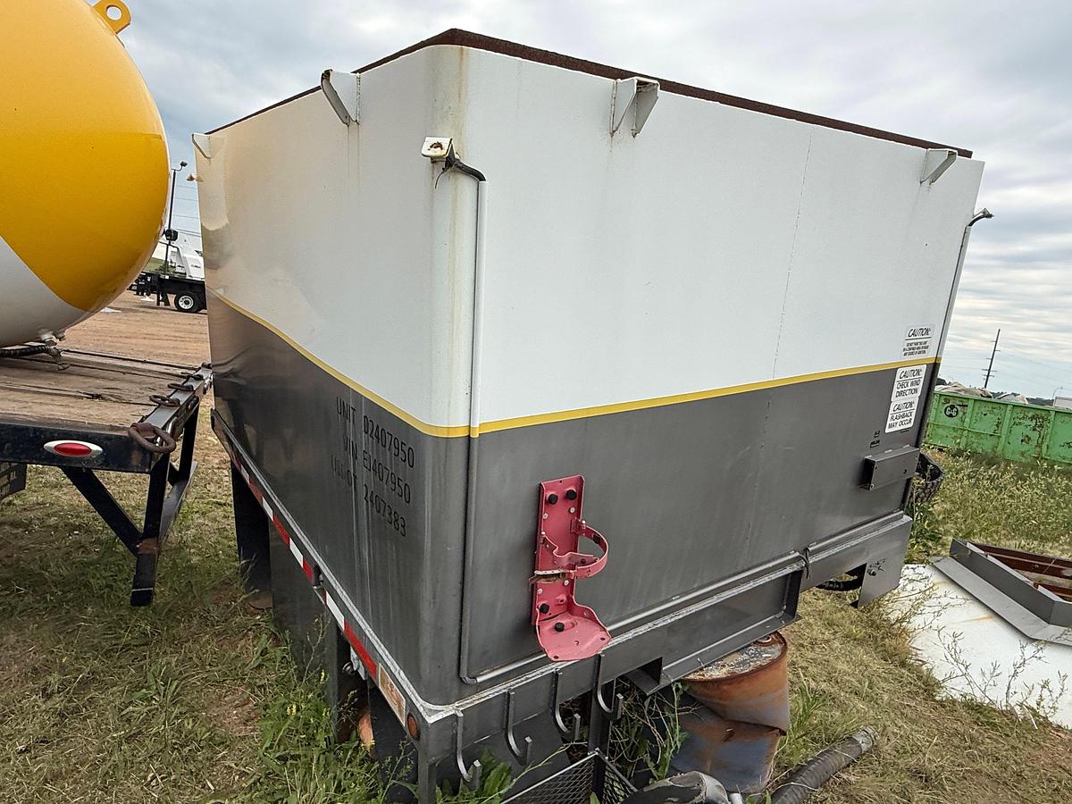 Used ENERGYFAB MOD: EFH30M BURNER BOX & Frac Heater Propane Tank