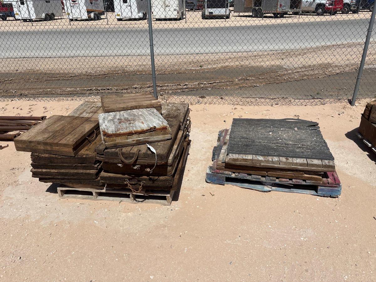 Used (5 pallets) assorted wooden outrigger pads/matting boards