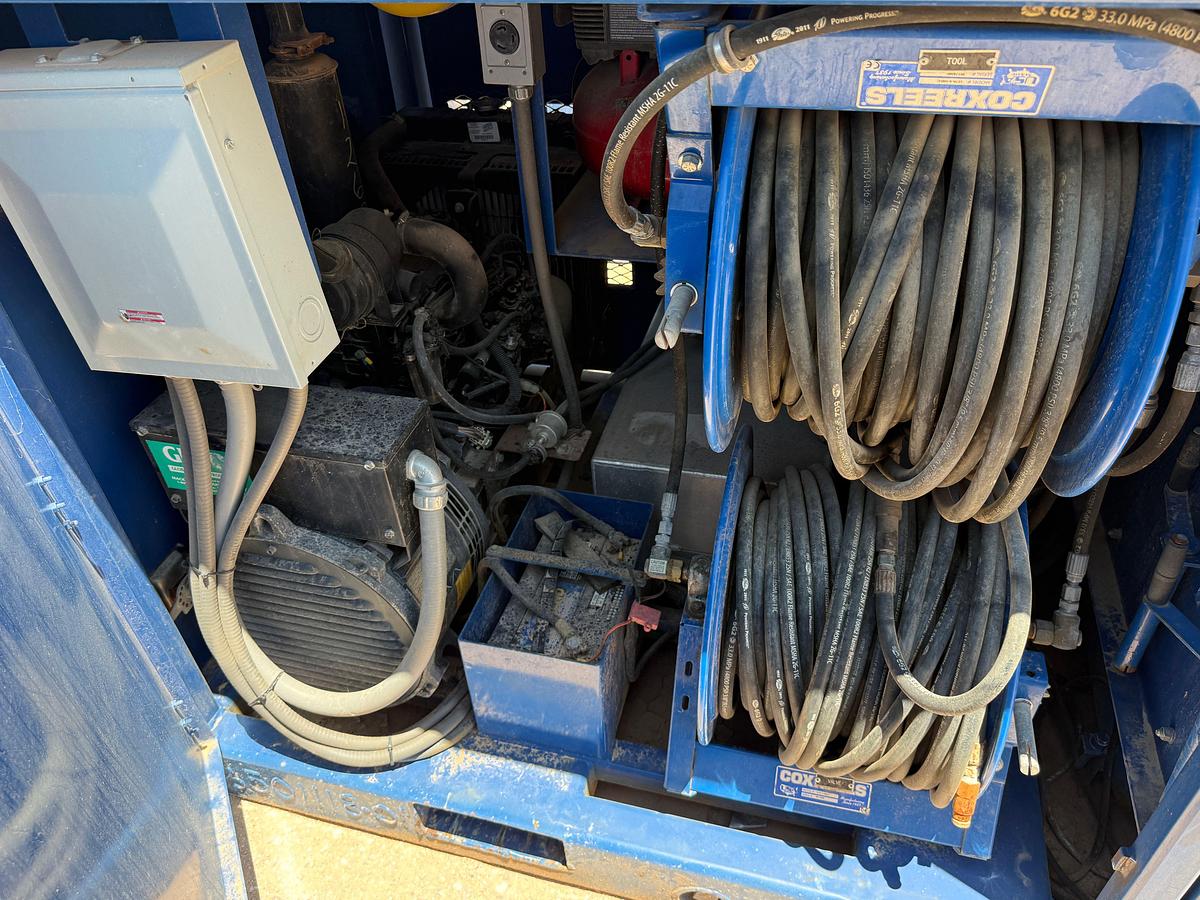 Used SELF CONTAINED 20K WP GREASE INJECTION UNIT COMBO P/B 8.4-KW ISUZU DIESEL GENERATOR