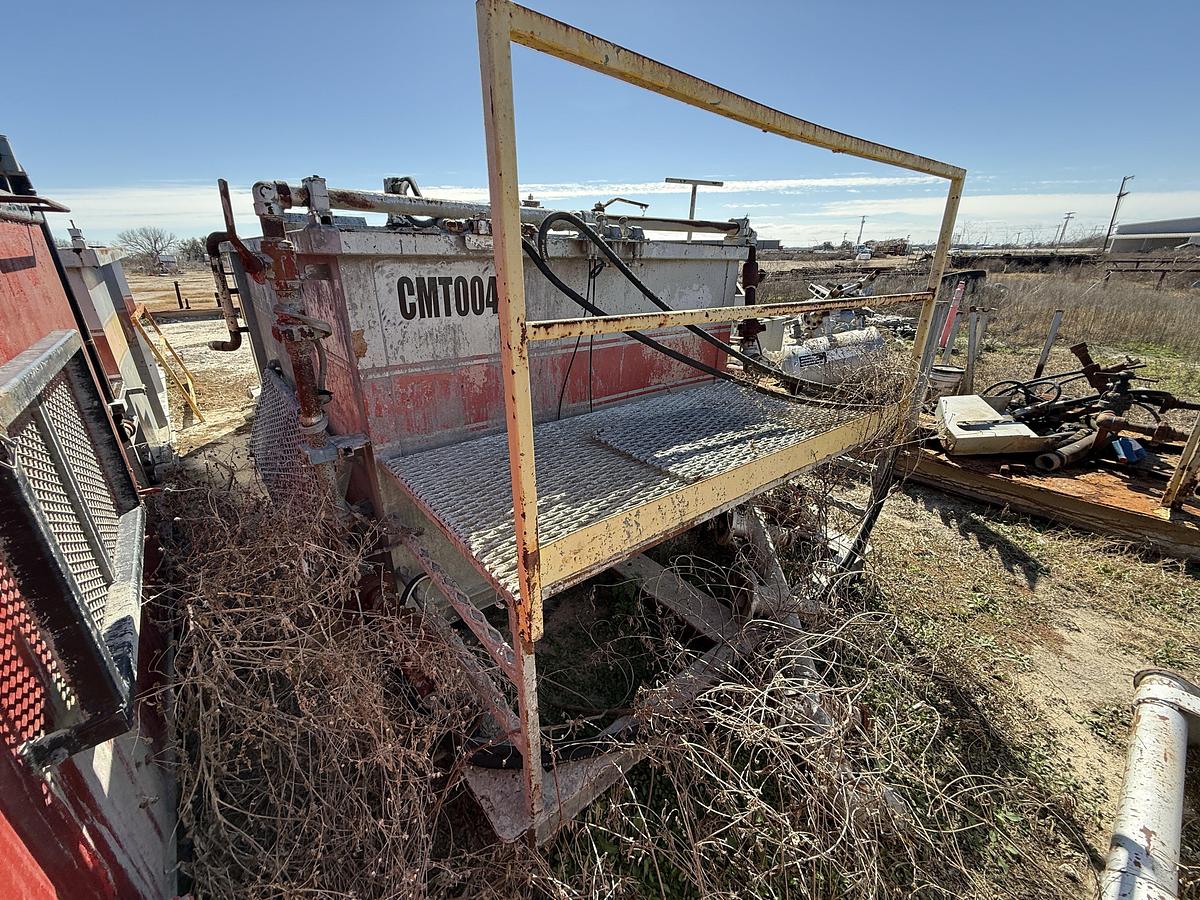 Used 15’ X 7’ X 5’ 2-COMPARTMENT MIXING TANK W/ PORCH, CATWALK, AGITATOR