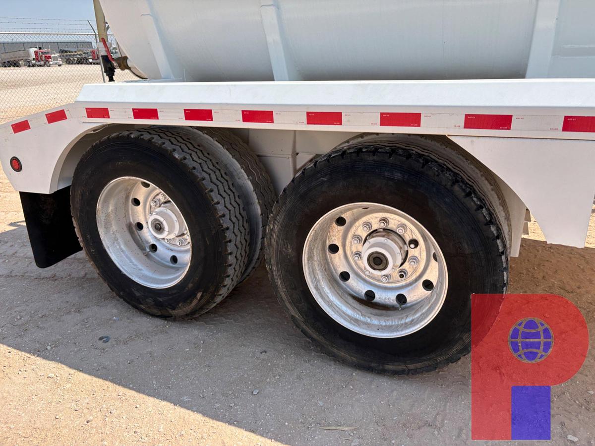 Used 2012 GALLEGOS TRAILERS 130BBL T/A VACUUM TRAILER