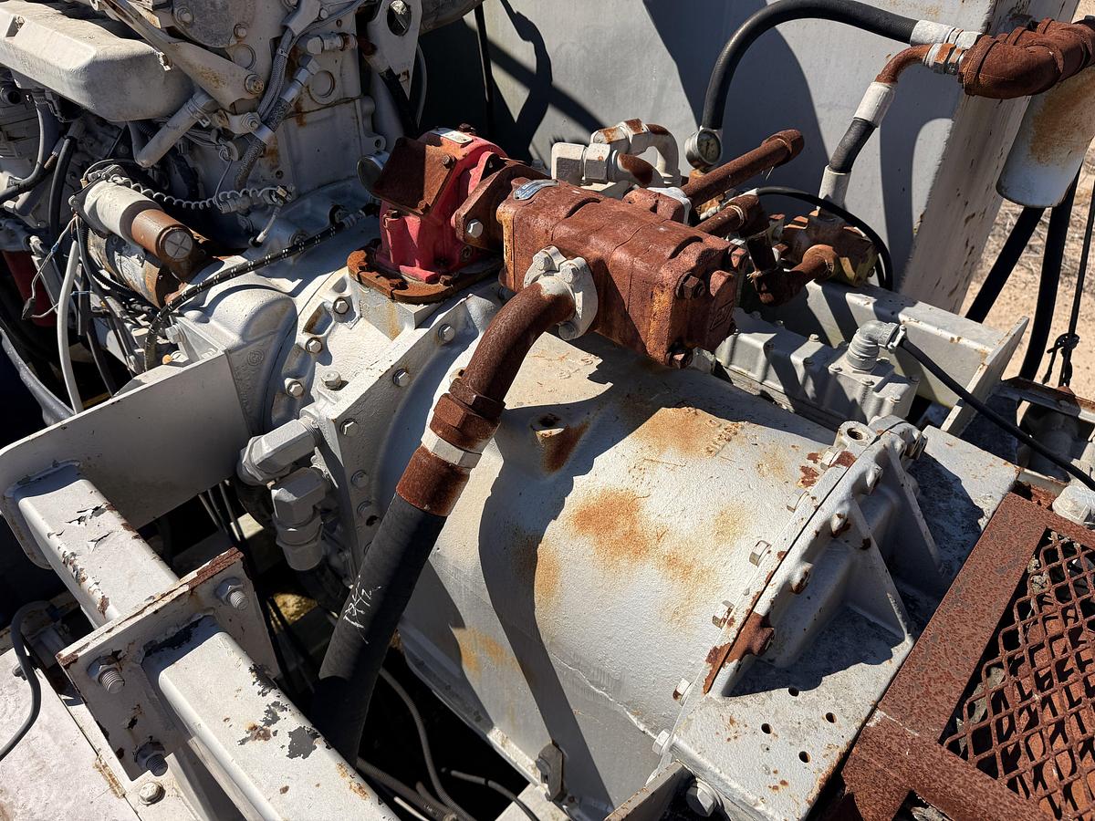 Used OILWELL SA634-5 10K WP TRIPLEX CEMENT PUMP UNIT P/B DETROIT SERIES 60 SKIDDED MTD ON 2007 LUFKIN TRI AXLE NARROW NECK LOWBOY