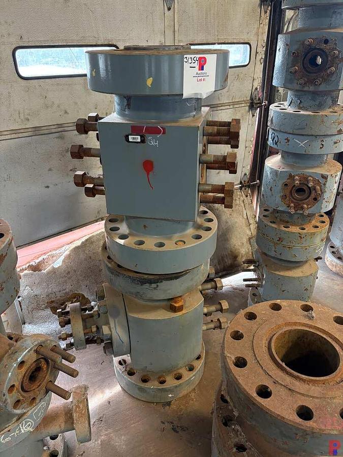 Used (2X$) 7-1/16” X 4-1/16” FLUID CROSSES