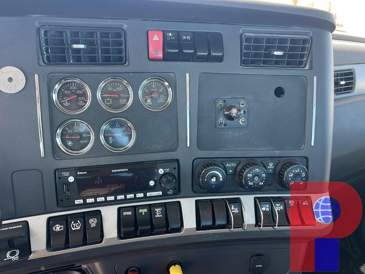 Used 2024 KENWORTH T880 T/A DAY CAB TRUCK TRACTOR