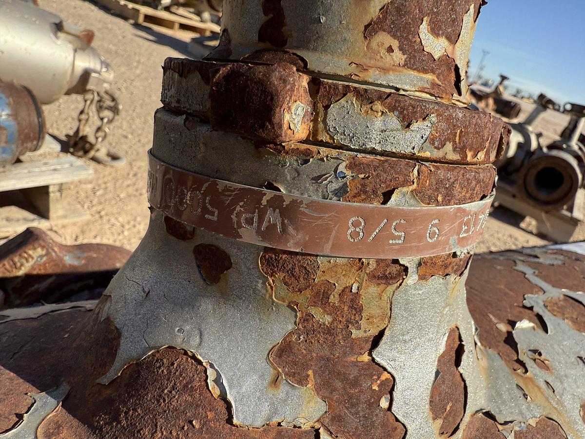 Used (2) MULTI-SIZE SINGLE PLUG CEMENT HEADS