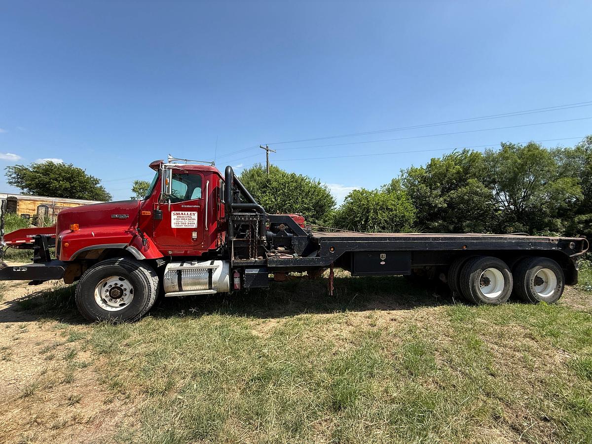 Used 2007 INTERNATIONAL PAYSTAR 5600I T/A 50-TON WINCH BED TRUCK