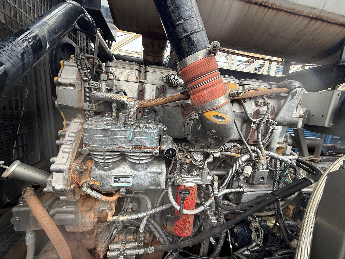 Used 2006 TAYLOR C500 DD 104'-240K 5-AXLE WELL SERVICE WORKOVER RIG