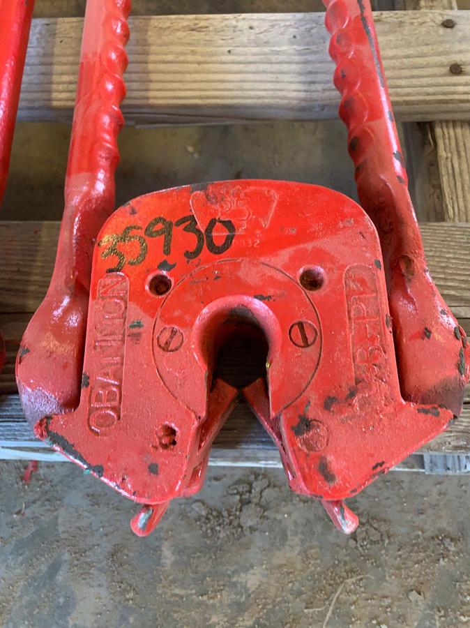 Used (2) 5/8 OBANNON Plate Type 25 Ton Rod Elevators