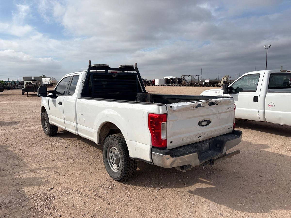 Used 2017 FORD F-250 SUPER DUTY EXTENDED CAB PICKUP