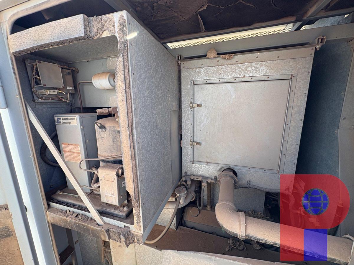 Used STAMFORD 100KW 3-PHASE AC GENERATOR P/B: 8-CYLINDER NATURAL GAS ENGINE