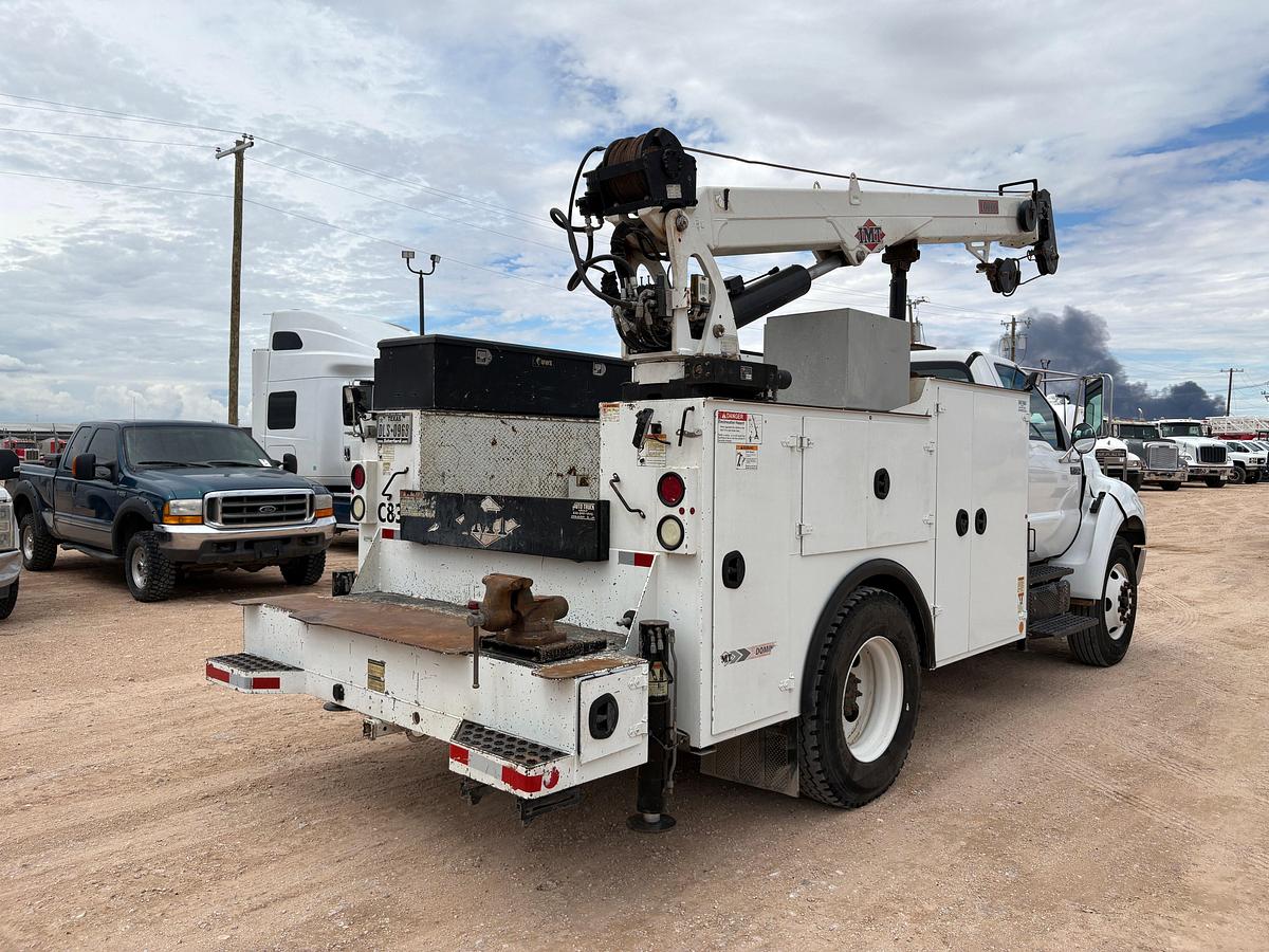Used 2013 FORD F-750 SUPER DUTY SINGLE CAB SERVICE TRUCK